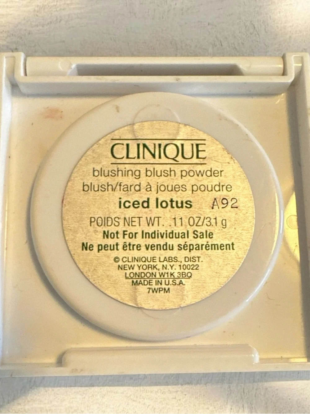 Clinique Blush Compact - Cream Beige